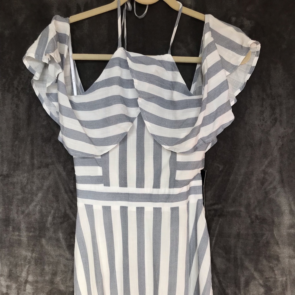 NWT Lulus cold shoulder mini dress - Picture 4 of 8